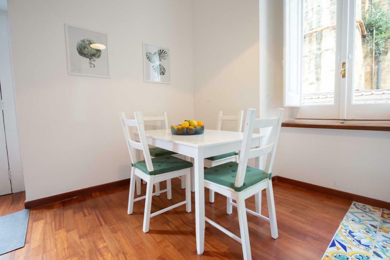 Apartment Orazio On The Castle By Dimorra Naples